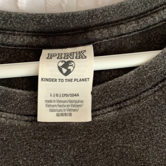 Pink tshirt - Picture 2 of 3